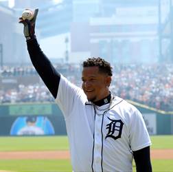 Detroit Tigers' Miguel Cabrera joins 3,000-hit club