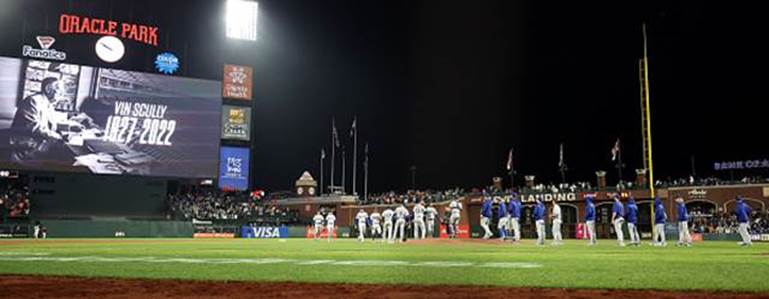 Dodgers honoring Vin Scully with commemorative patch on uniforms; Los  Angeles City Hall, LAX pylons lit blue - ABC7 Los Angeles