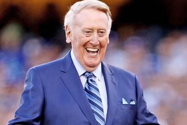 Dodgers honoring Vin Scully with commemorative patch on uniforms; Los  Angeles City Hall, LAX pylons lit blue - ABC7 Los Angeles