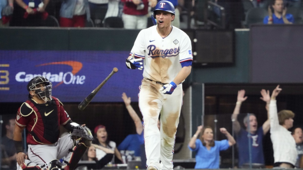 Rangers' Corey Seager's Historic Home Run Was the Perfect Storm of  Preparation - Sports Illustrated