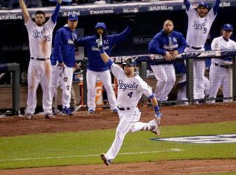 Royals' Alex Gordon focusing on strong finish to World Series, not free  agency