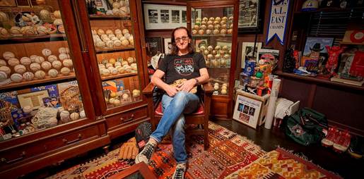 Rush's Geddy Lee Is Auctioning Off Part Of His Sizable Baseball Memorabilia Collection