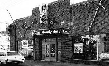 Moody Motor Co Ford, Independence MO, 1965 | City pictures, Kansas city, Independence  missouri