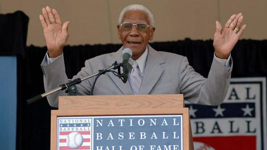 Buck O'Neil: 'I see some black brothers and sisters out there. I know they  can sing. Can you white folks sing?', Baseball Hall of Fame induction speech  - 2006 — Speakola