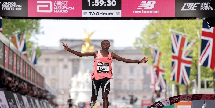 Sebastian Sawe breaks marathon world record with sub-2-hour run